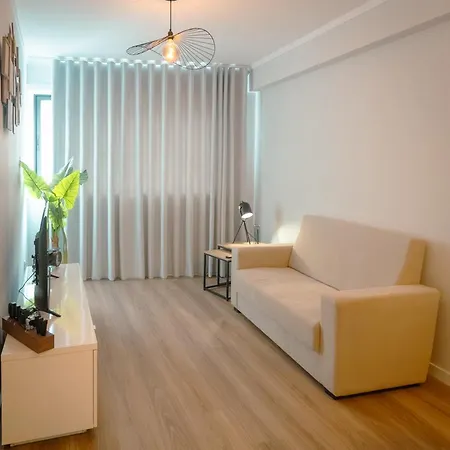 The Cale - Antero De Quental 22 Apartment