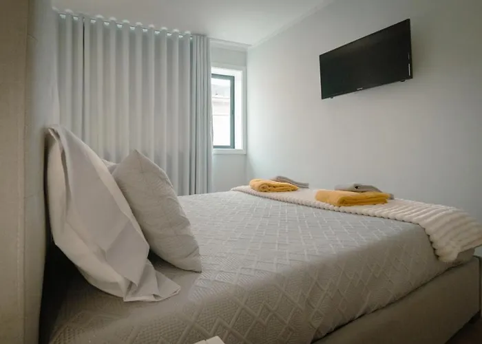 The Cale - Antero De Quental 22 * Porto