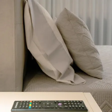 The Cale - Antero De Quental 22 * ポルト